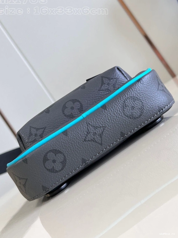 WIS VUITTON Avenue Slingbag-16*33*5.7CM LOUIS 1116